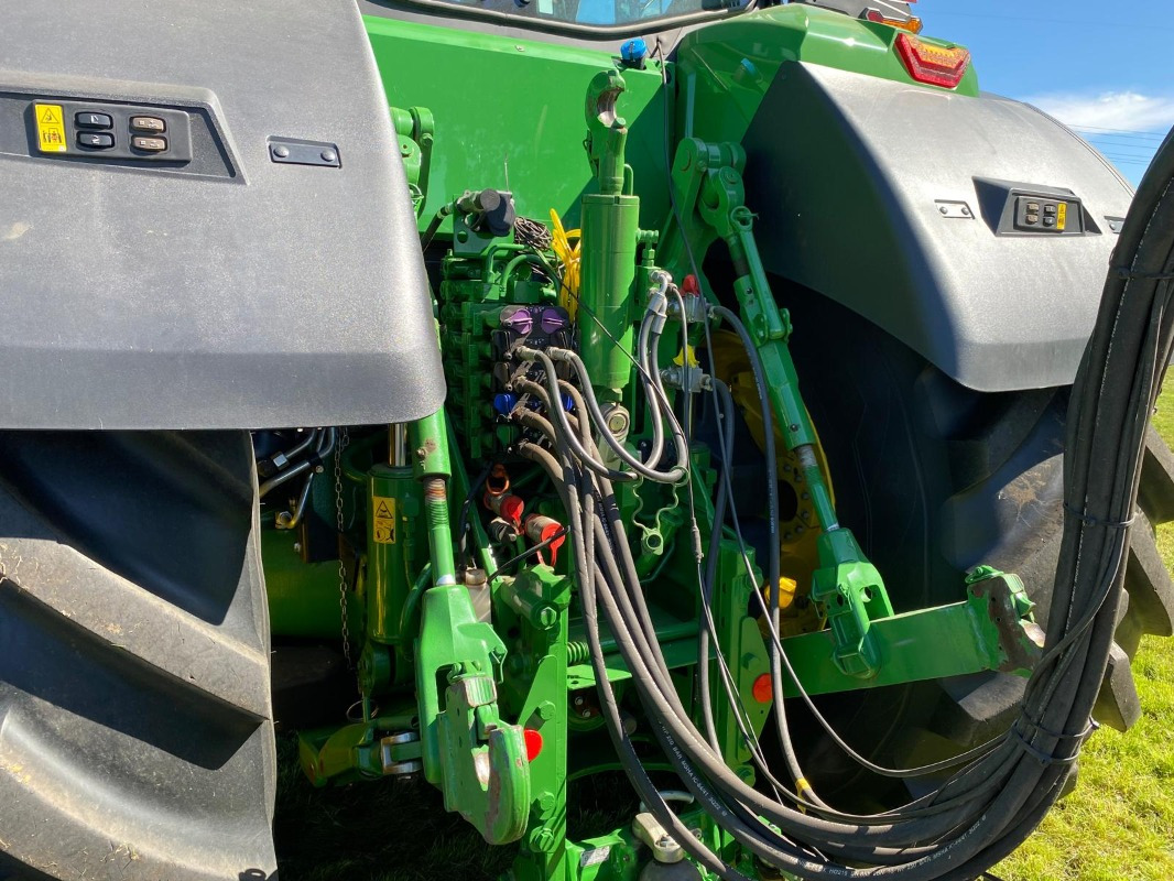 John Deere 8R 310 **Sonderfinanzierung 1,60%** - Traktor: slika 4 John Deere 8R 310 **Sonderfinanzierung 1,60%** - Traktor: slika 4
