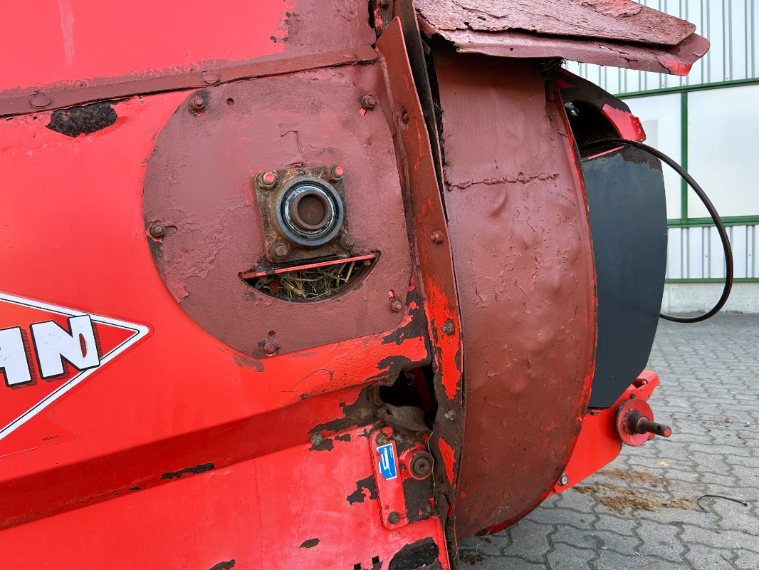 Kuhn Primor 2060 M - Oprema za silos: slika 2 Kuhn Primor 2060 M - Oprema za silos: slika 2