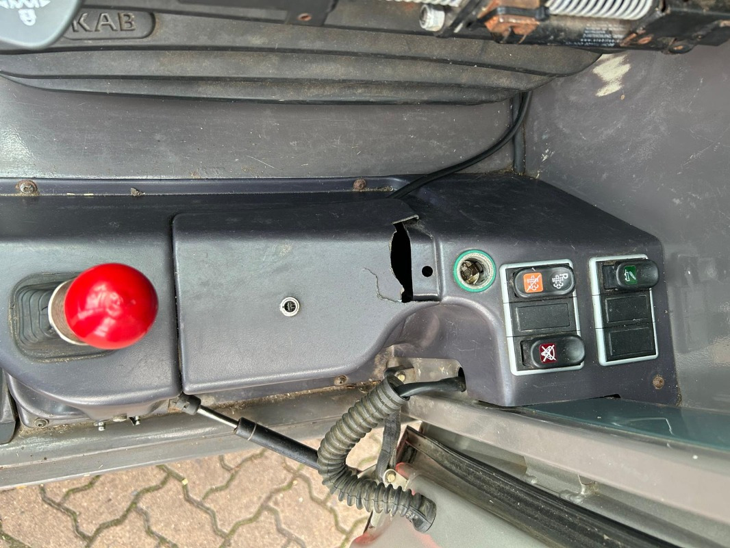 Manitou MLT 840 - Nakladalec: slika 4 Manitou MLT 840 - Nakladalec: slika 4