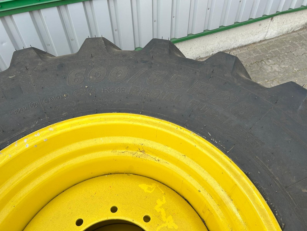 Michelin 600/65R28 - 2 Stück - Gume in platišča za Kmetijski stroj: slika 4 Michelin 600/65R28 - 2 Stück - Gume in platišča za Kmetijski stroj: slika 4