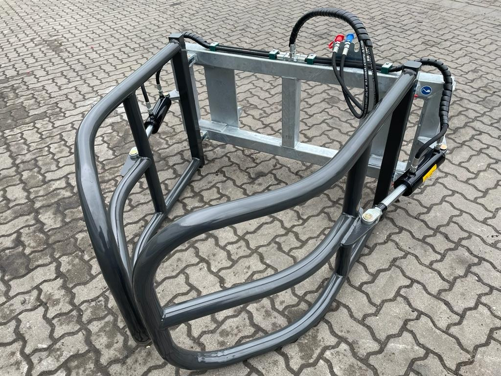 Fliegl Ballenzange ''Small'' **Sonderpreis** - Priključek: slika 1 Fliegl Ballenzange ''Small'' **Sonderpreis** - Priključek: slika 1