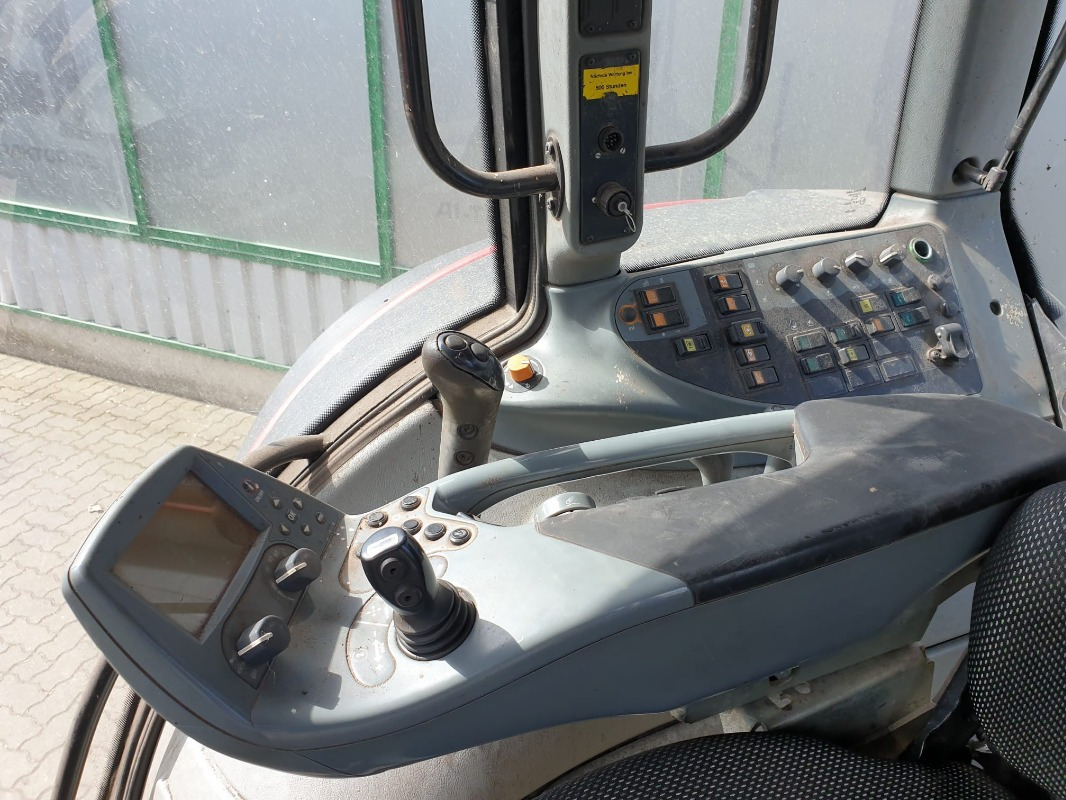 Valtra T151 - Traktor: slika 4 Valtra T151 - Traktor: slika 4