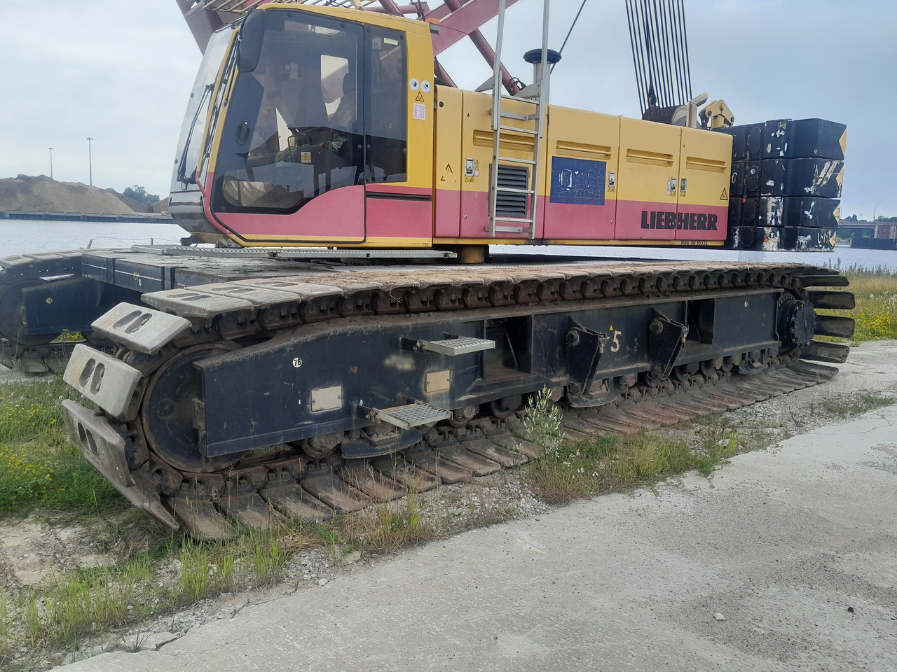 Liebherr LR1130 - Gradbeni stroj: slika 5 Liebherr LR1130 - Gradbeni stroj: slika 5