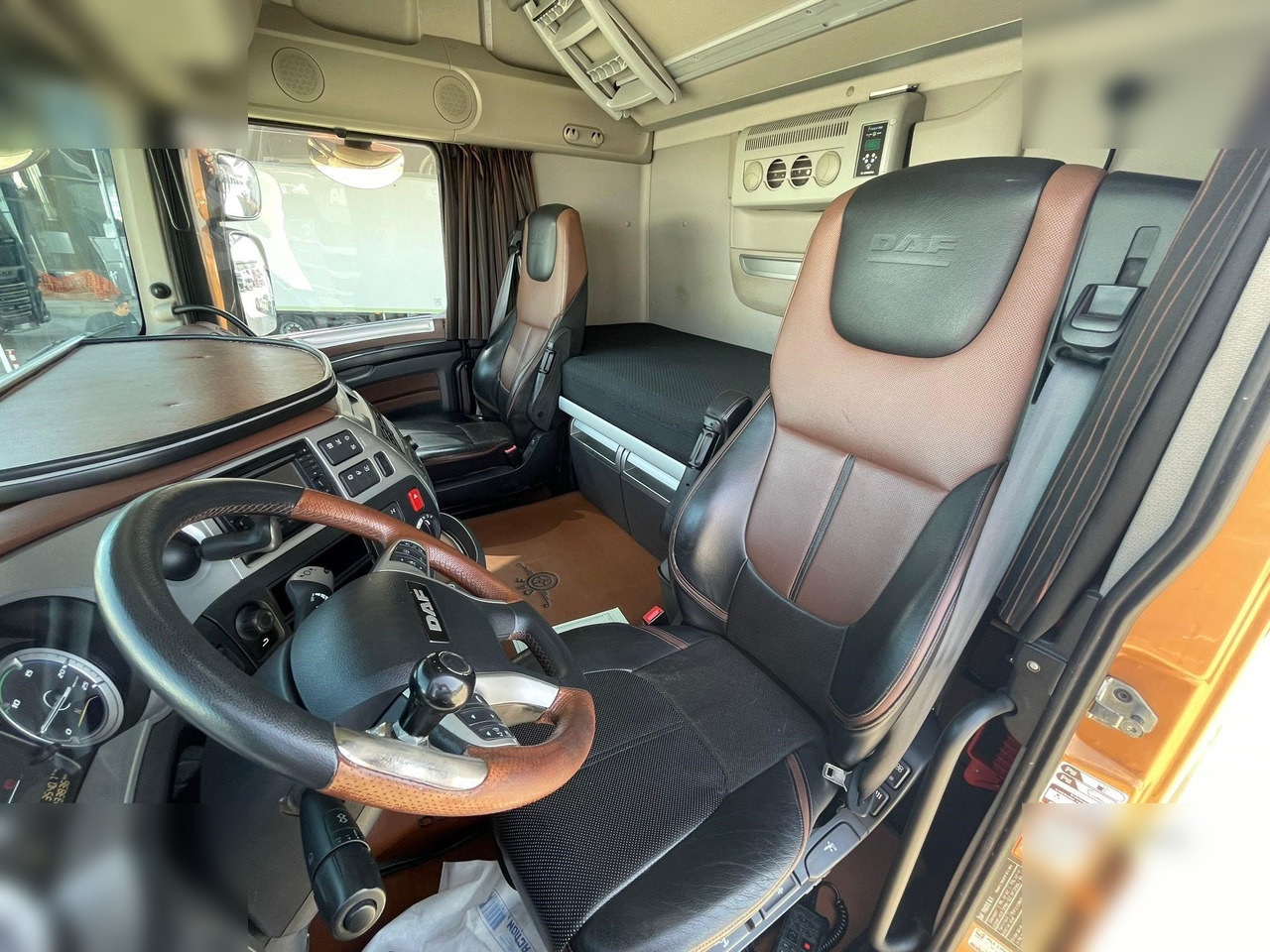 DAF XF530 - Vlačilec: slika 5 DAF XF530 - Vlačilec: slika 5