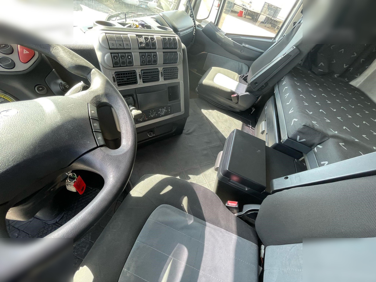 IVECO ECOSTRALIS 500 - Vlačilec: slika 5 IVECO ECOSTRALIS 500 - Vlačilec: slika 5