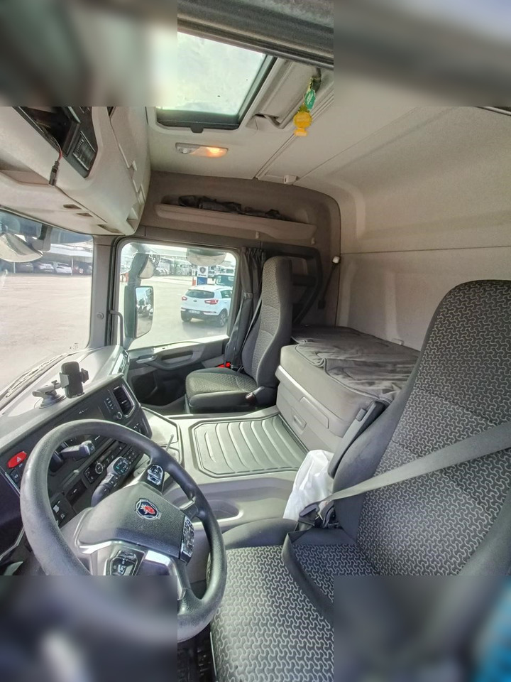 SCANIA P450 - Vlačilec: slika 5 SCANIA P450 - Vlačilec: slika 5