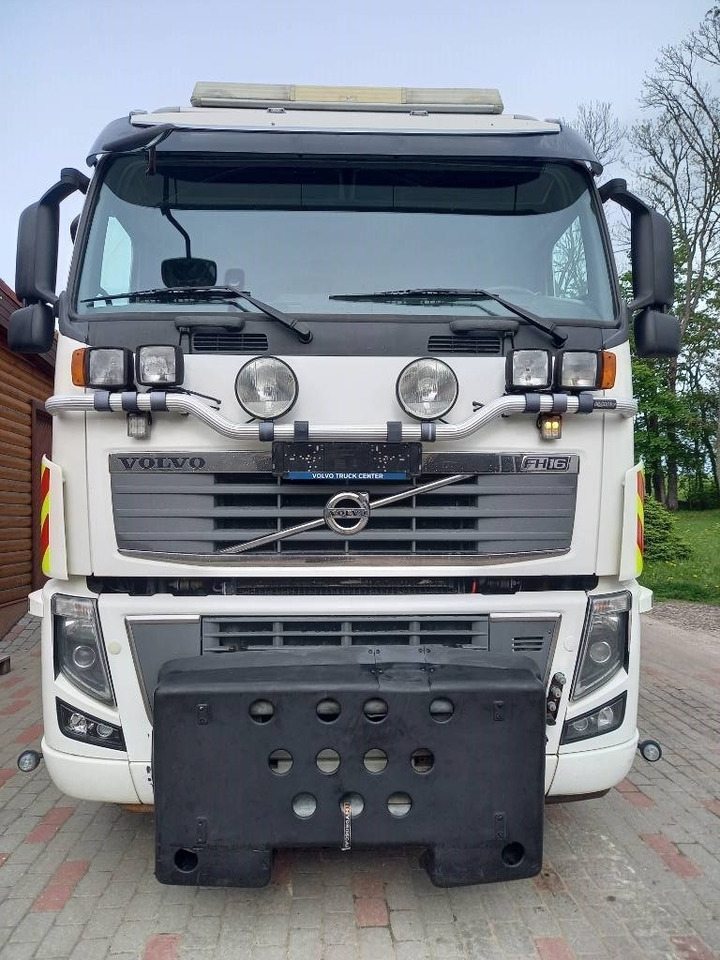 Volvo FH 16, 8x4 , RETARDER, BIG AXLES, GW 39500KG - Tovornjak prekucnik: slika 4 Volvo FH 16, 8x4 , RETARDER, BIG AXLES, GW 39500KG - Tovornjak prekucnik: slika 4