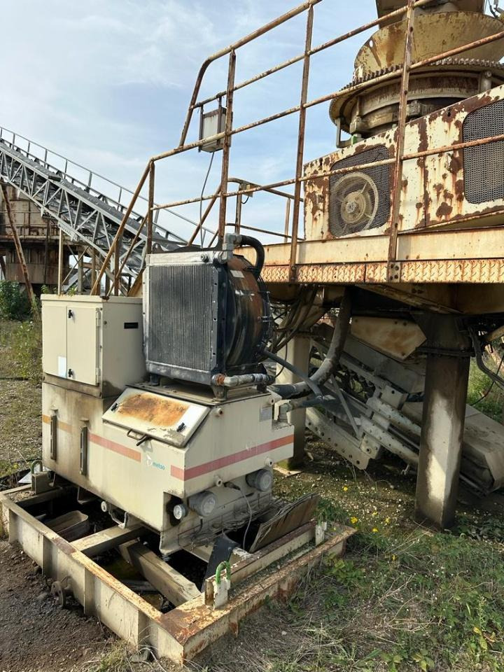 Gradbeni stroj Metso 300 t kieswaschanlage und Splitt Anlage: slika 22
