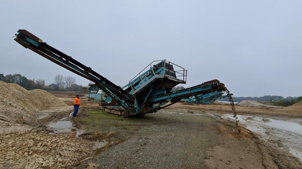 Powerscreen CHIEFTAIN 1400 Raupmobile Siebanlage - Presejalnik: slika 2 Powerscreen CHIEFTAIN 1400 Raupmobile Siebanlage - Presejalnik: slika 2