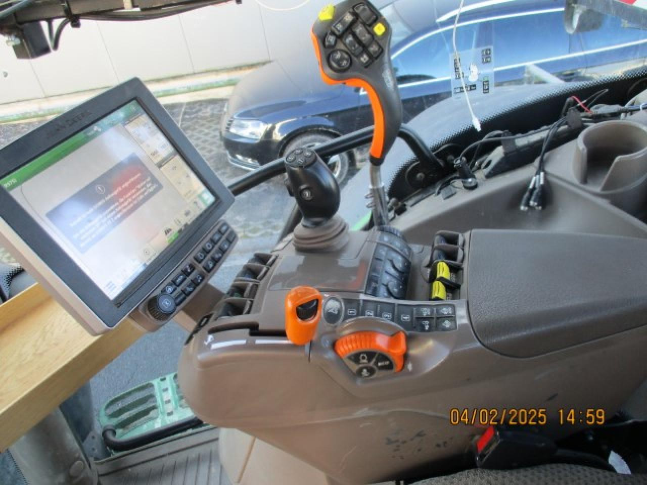John Deere 6195 R Motor neu - Traktor: slika 2 John Deere 6195 R Motor neu - Traktor: slika 2
