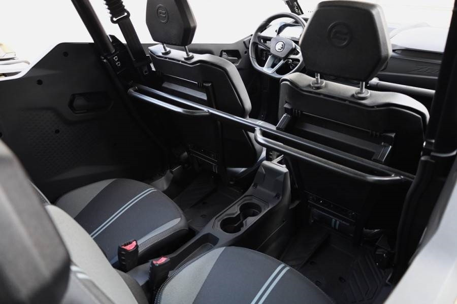 CFMoto ZFORCE 950 Sport V4 4x4 independant suspension, LE - Štirikolesnik: slika 4 CFMoto ZFORCE 950 Sport V4 4x4 independant suspension, LE - Štirikolesnik: slika 4