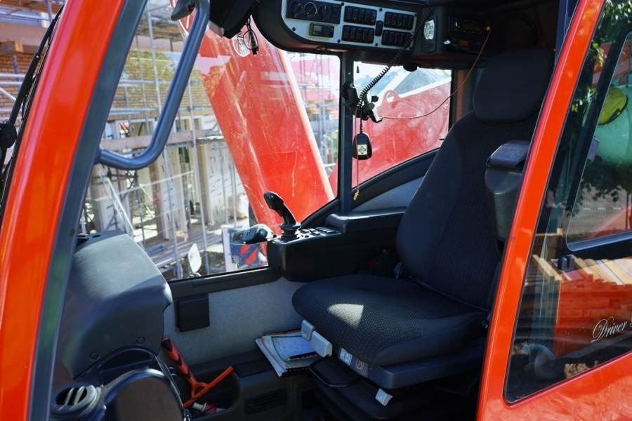 Demag AC220-5 Dutch Registration, 10x6x10, 220t Ca - Avtodvigalo za vse namene: slika 5 Demag AC220-5 Dutch Registration, 10x6x10, 220t Ca - Avtodvigalo za vse namene: slika 5