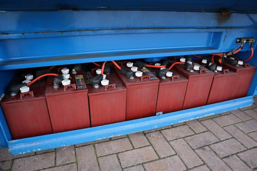 GSL S131 E16 As-Is, Electric, 15.1m Working Height - Škarjasta dvižna ploščad: slika 4 GSL S131 E16 As-Is, Electric, 15.1m Working Height - Škarjasta dvižna ploščad: slika 4