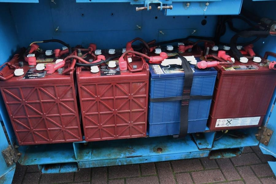 Genie GS4069DC Electric, 14m Working Height, 363kg Capac - Škarjasta dvižna ploščad: slika 3 Genie GS4069DC Electric, 14m Working Height, 363kg Capac - Škarjasta dvižna ploščad: slika 3