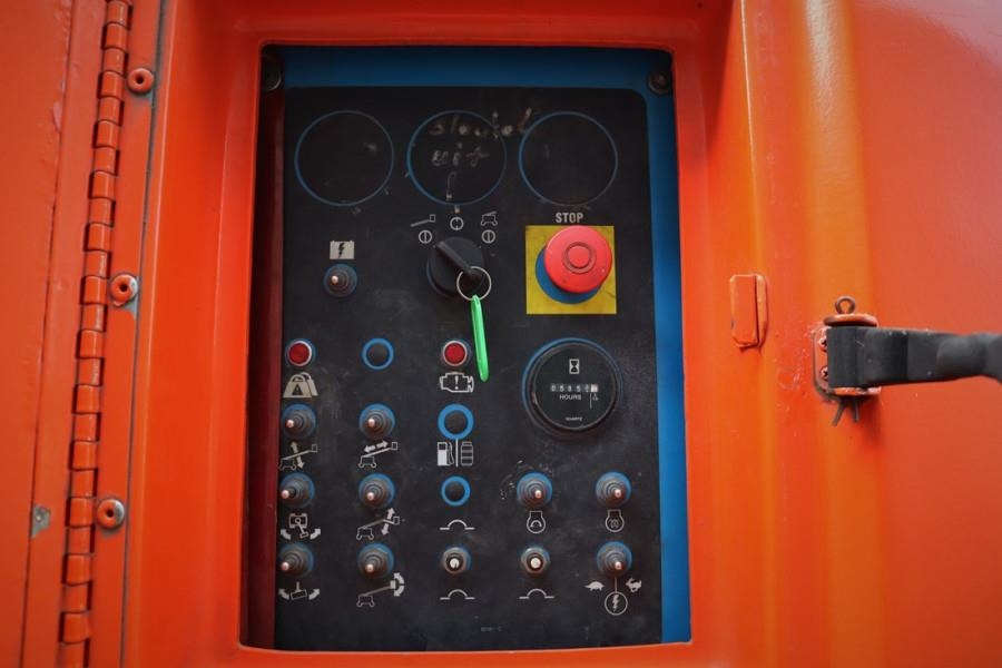 Genie S45 Valid inspection, Diesel, 4x4 Drive, 15.72 m W - Teleskopska dvižna ploščad: slika 3 Genie S45 Valid inspection, Diesel, 4x4 Drive, 15.72 m W - Teleskopska dvižna ploščad: slika 3