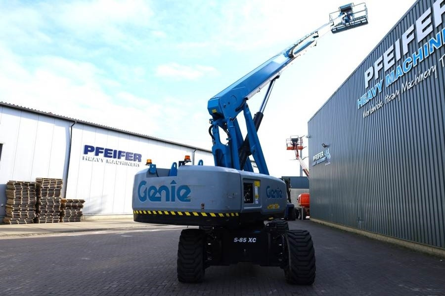 Genie S85XC Valid inspection, *Guarantee! Diesel, 4x4 Dr - Teleskopska dvižna ploščad: slika 2 Genie S85XC Valid inspection, *Guarantee! Diesel, 4x4 Dr - Teleskopska dvižna ploščad: slika 2