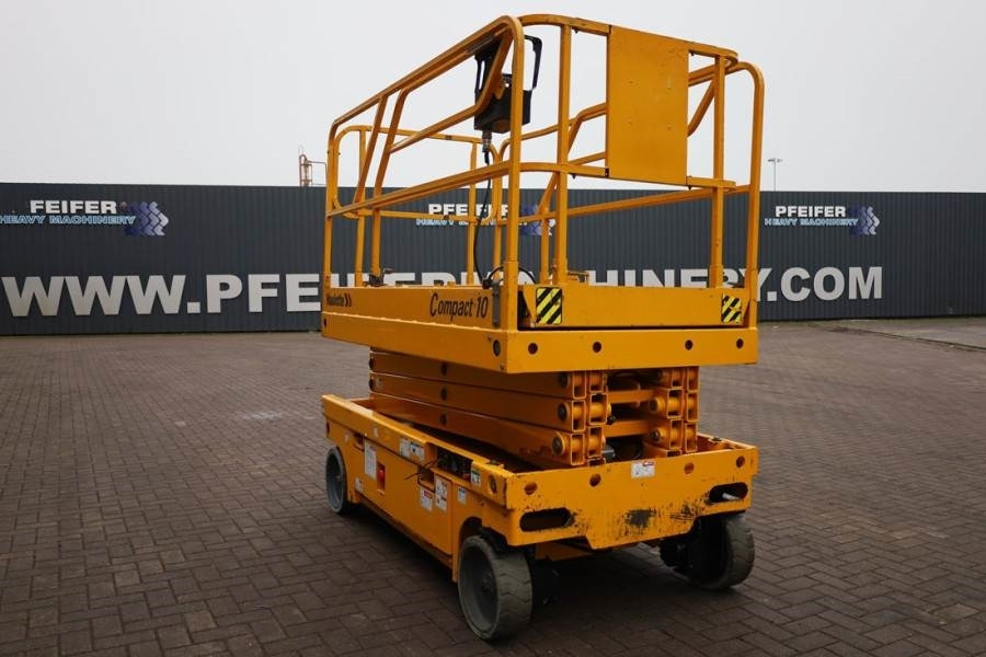 Haulotte Compact 10 Electric, 10.2m Working Height, 450kg C - Škarjasta dvižna ploščad: slika 2 Haulotte Compact 10 Electric, 10.2m Working Height, 450kg C - Škarjasta dvižna ploščad: slika 2