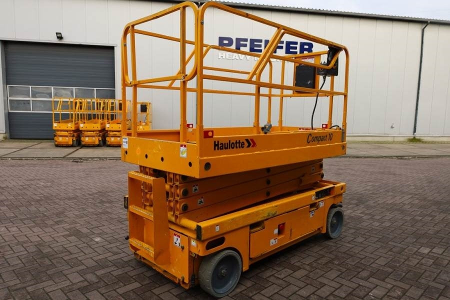 Haulotte Compact 10 Electric, 10m Working Height, 450kg Cap - Škarjasta dvižna ploščad: slika 2 Haulotte Compact 10 Electric, 10m Working Height, 450kg Cap - Škarjasta dvižna ploščad: slika 2