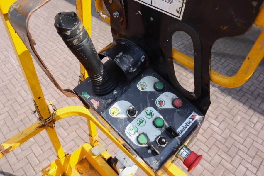 Haulotte Compact 14 Electric, 14m Working Height, 350kg Cap - Škarjasta dvižna ploščad: slika 4 Haulotte Compact 14 Electric, 14m Working Height, 350kg Cap - Škarjasta dvižna ploščad: slika 4