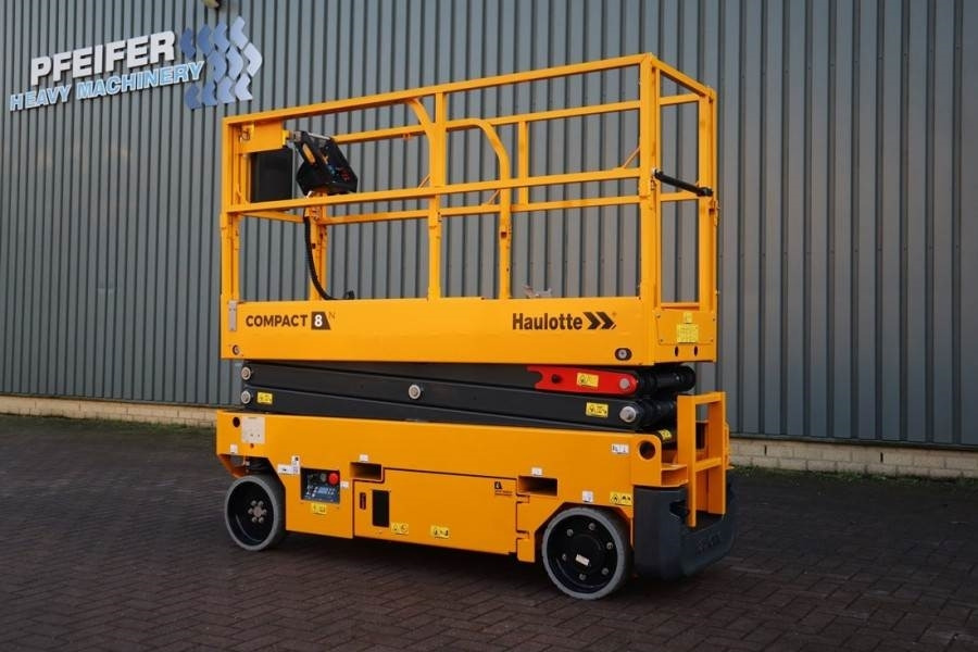 Haulotte Compact 8N Valid inspection, *Guarantee! 8m Workin - Škarjasta dvižna ploščad: slika 4 Haulotte Compact 8N Valid inspection, *Guarantee! 8m Workin - Škarjasta dvižna ploščad: slika 4
