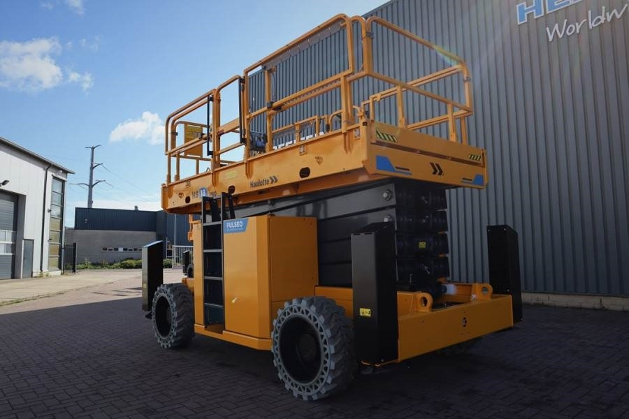 Haulotte HS18EPRO Full Electric 4x4 Drive, Versatile Use: O - Škarjasta dvižna ploščad: slika 4 Haulotte HS18EPRO Full Electric 4x4 Drive, Versatile Use: O - Škarjasta dvižna ploščad: slika 4