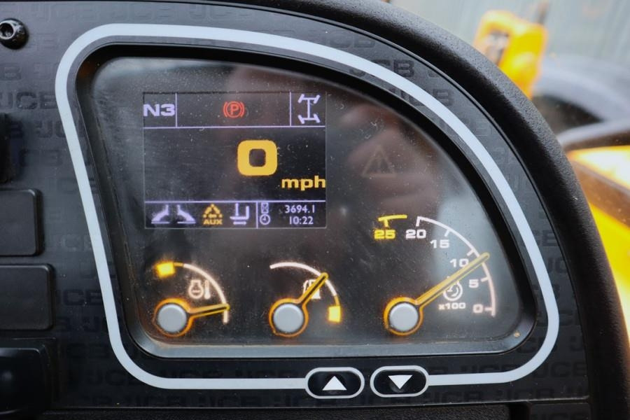 JCB 540-140 HI VIZ Diesel Stage V, 4x4x4 Drive, 13.8m - Teleskopski viličar: slika 5 JCB 540-140 HI VIZ Diesel Stage V, 4x4x4 Drive, 13.8m - Teleskopski viličar: slika 5