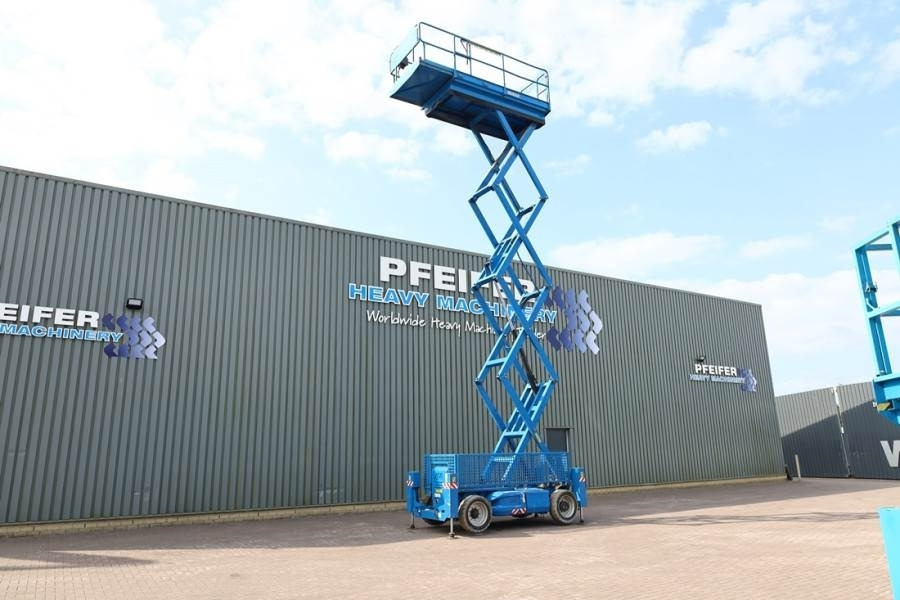 JLG 3369LE Electric, 12m Working Height, 450kg Capacit - Škarjasta dvižna ploščad: slika 3 JLG 3369LE Electric, 12m Working Height, 450kg Capacit - Škarjasta dvižna ploščad: slika 3