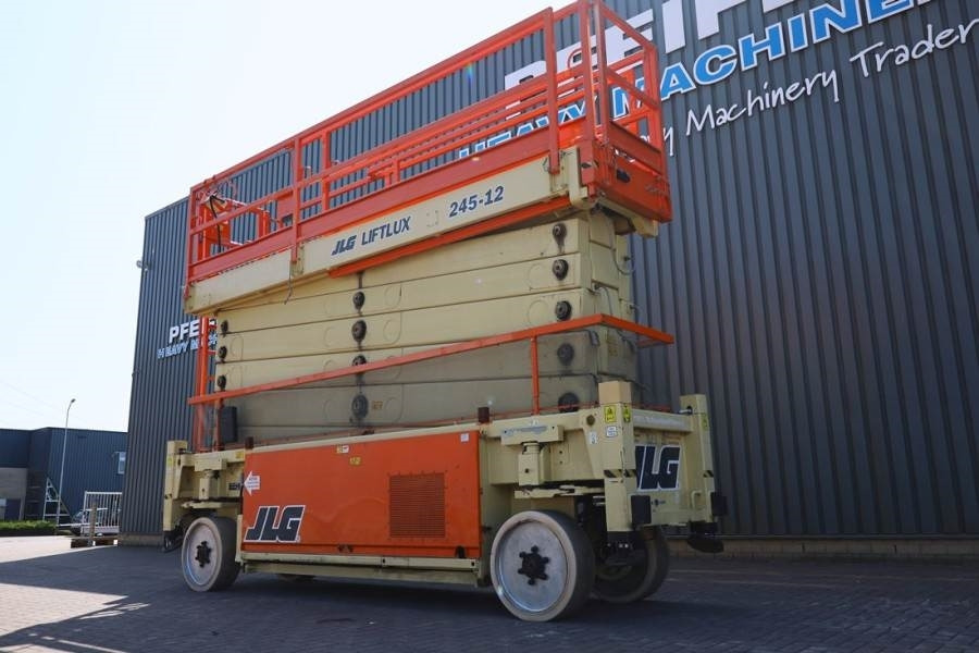 Škarjasta dvižna ploščad JLG SL245-12 Diesel, 4x4x4 Drive, 26.5m Working Height: slika 9