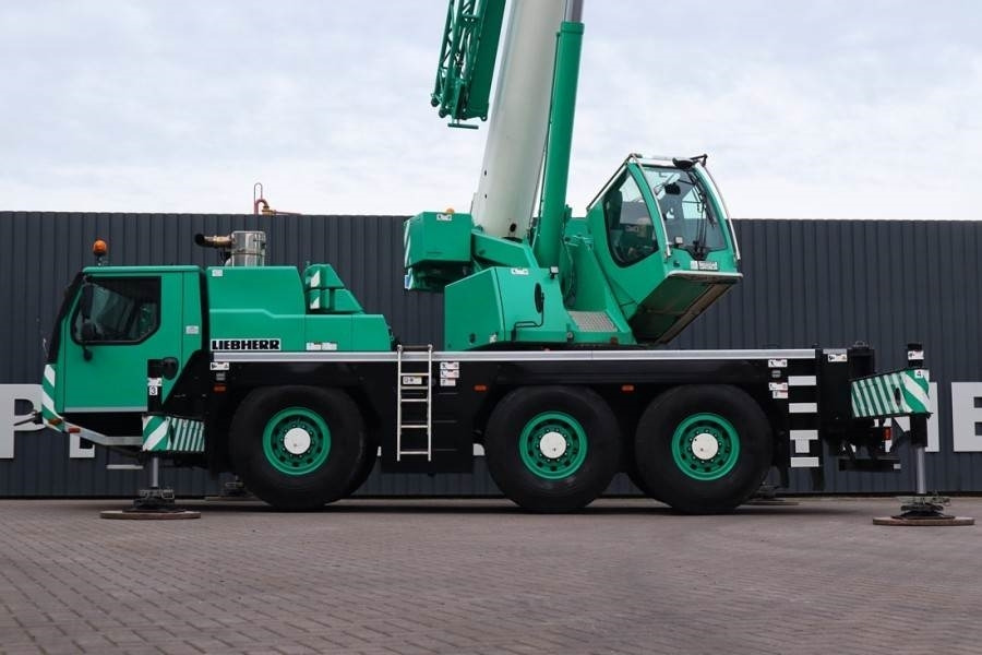 Liebherr LTM1050-3.1 6x6x6 Drive, VarioBase, 50t Capacity, - Avtodvigalo za vse namene: slika 2 Liebherr LTM1050-3.1 6x6x6 Drive, VarioBase, 50t Capacity, - Avtodvigalo za vse namene: slika 2