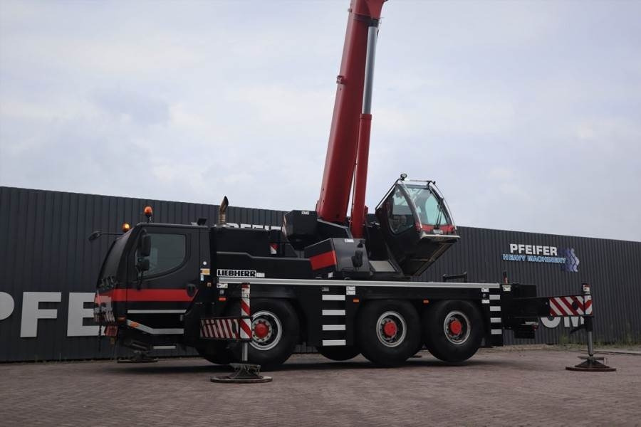 Liebherr LTM1050-3.1 Dutch Vehicle Registration, 50t Capaci - Avtodvigalo za vse namene: slika 2 Liebherr LTM1050-3.1 Dutch Vehicle Registration, 50t Capaci - Avtodvigalo za vse namene: slika 2
