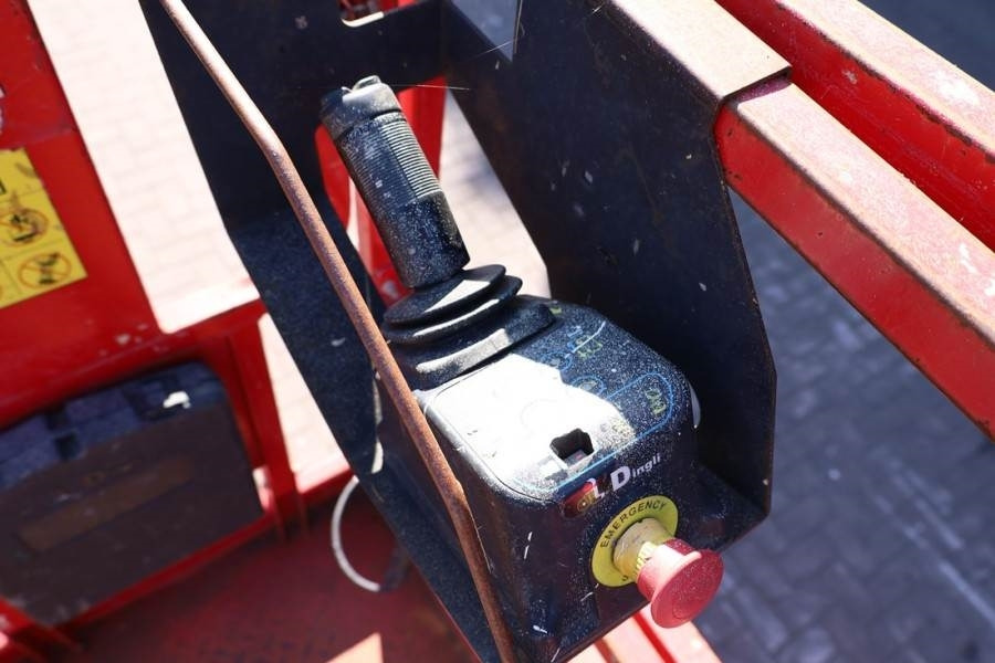 Magni ES0808E Electric, 8m Working height, 380kg Capacit - Škarjasta dvižna ploščad: slika 4 Magni ES0808E Electric, 8m Working height, 380kg Capacit - Škarjasta dvižna ploščad: slika 4