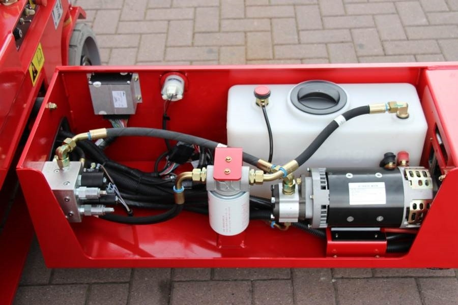 Magni ES1012E Electric, 10m Working Height, 450kg Capaci - Škarjasta dvižna ploščad: slika 4 Magni ES1012E Electric, 10m Working Height, 450kg Capaci - Škarjasta dvižna ploščad: slika 4