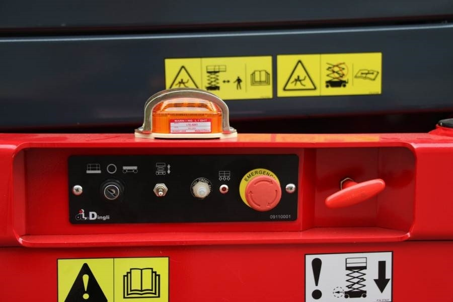 Magni ES1212E Electric, 12m Working Height, 320kg Capaci - Škarjasta dvižna ploščad: slika 4 Magni ES1212E Electric, 12m Working Height, 320kg Capaci - Škarjasta dvižna ploščad: slika 4