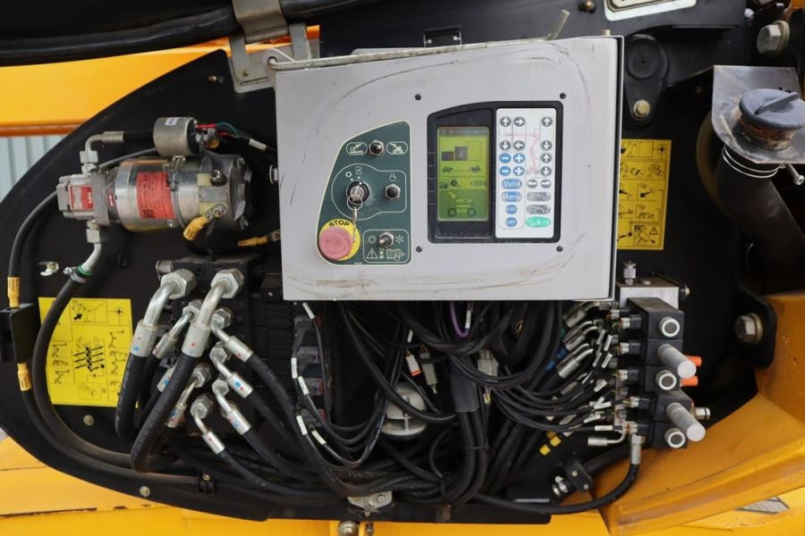 Manitou 160 ATJ Diesel, 4x4x4 Drive, 16m Working Height, 8 - Zglobna dvižna ploščad: slika 4 Manitou 160 ATJ Diesel, 4x4x4 Drive, 16m Working Height, 8 - Zglobna dvižna ploščad: slika 4