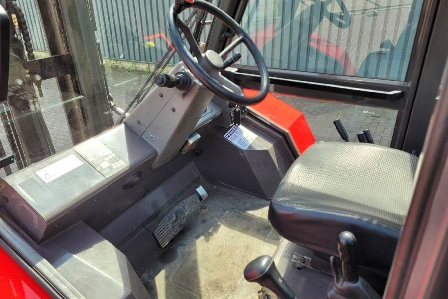 Manitou M30-4 Valid Inspection, *Guarantee, Diesel, 4x4 Dr - Terenski viličar: slika 3 Manitou M30-4 Valid Inspection, *Guarantee, Diesel, 4x4 Dr - Terenski viličar: slika 3