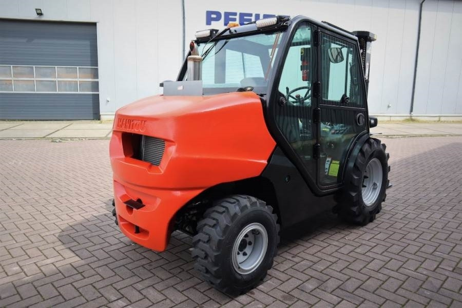 Manitou MC25-4 Valid Inspection, *Guarantee, Diesel, 4x4 D - Terenski viličar: slika 3 Manitou MC25-4 Valid Inspection, *Guarantee, Diesel, 4x4 D - Terenski viličar: slika 3