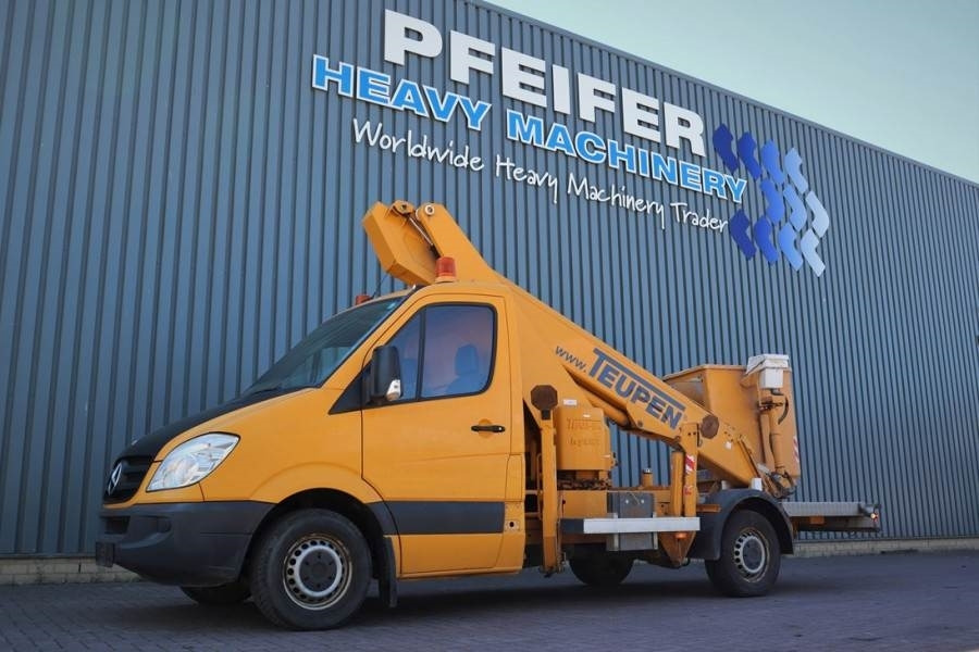 Teupen EURO B16T Driving Licence B/3, Diesel, 16m Working - Dvižna ploščad montirana na tovornjak: slika 1 Teupen EURO B16T Driving Licence B/3, Diesel, 16m Working - Dvižna ploščad montirana na tovornjak: slika 1