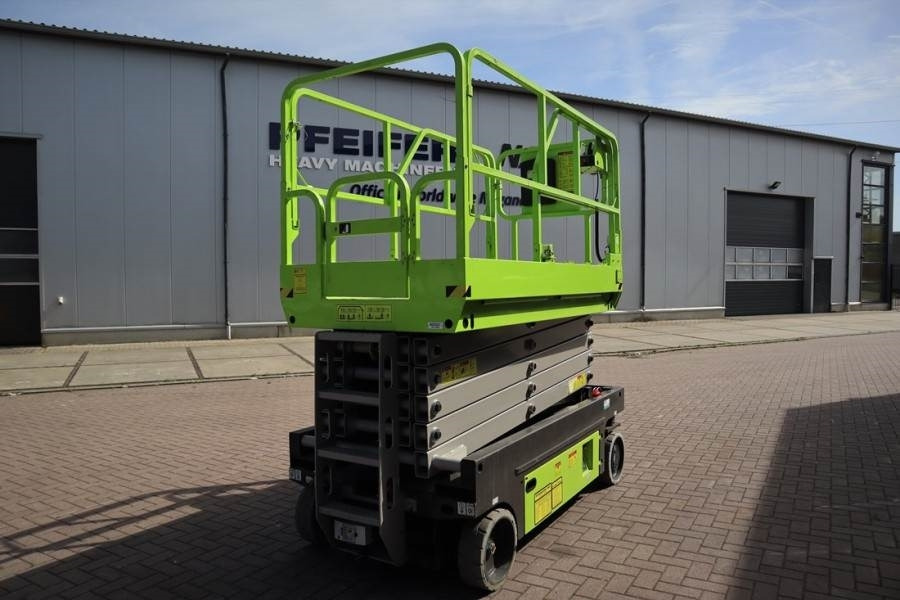 Zoomlion ZS1012DC Valid Iinspection, *Guarantee! 11.8m Work - Škarjasta dvižna ploščad: slika 5 Zoomlion ZS1012DC Valid Iinspection, *Guarantee! 11.8m Work - Škarjasta dvižna ploščad: slika 5