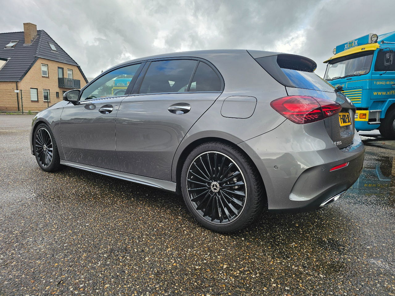 Mercedes-Benz A-klasse A 180 AMG Line 136pk 2023 - Kombilimuzina: slika 4 Mercedes-Benz A-klasse A 180 AMG Line 136pk 2023 - Kombilimuzina: slika 4