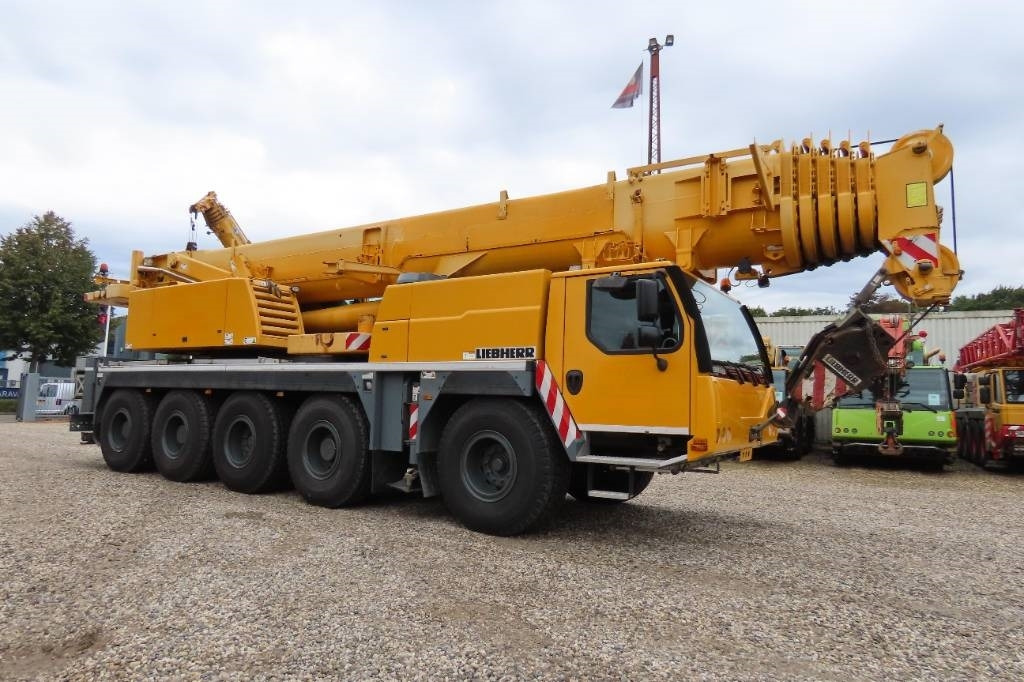 Liebherr LTM 1100-5.2  - Avtodvigalo za vse namene: slika 2 Liebherr LTM 1100-5.2  - Avtodvigalo za vse namene: slika 2