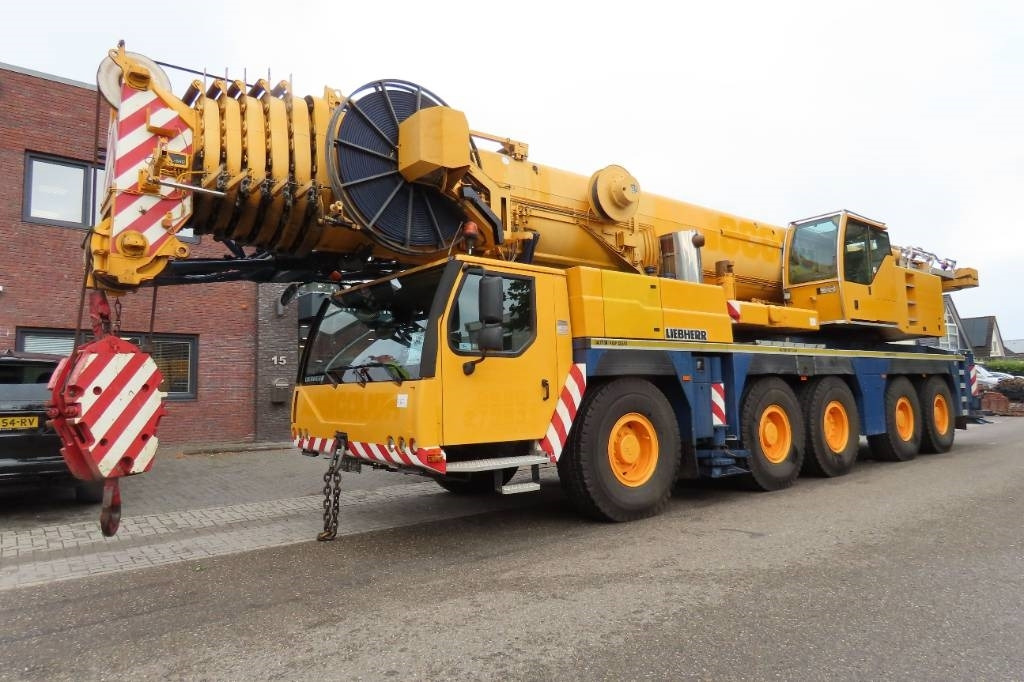 Liebherr LTM 1200-5.1 - Avtodvigalo za vse namene: slika 1 Liebherr LTM 1200-5.1 - Avtodvigalo za vse namene: slika 1