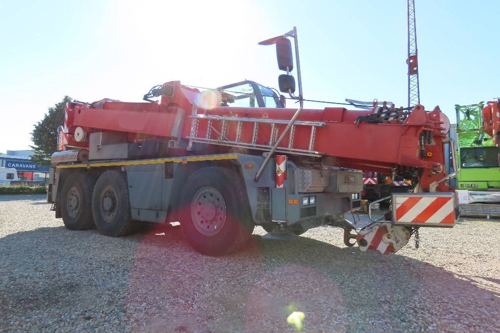 Terex Demag AC 40 City - Avtodvigalo za vse namene: slika 2 Terex Demag AC 40 City - Avtodvigalo za vse namene: slika 2