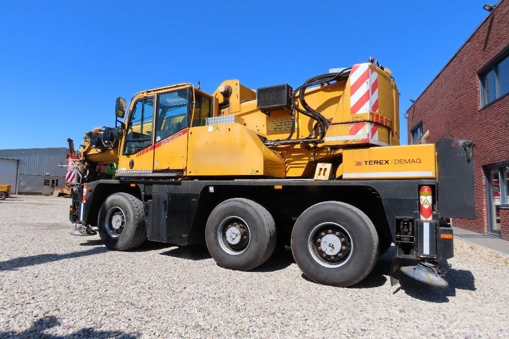 Terex Demag AC 40 City - Avtodvigalo za vse namene: slika 4 Terex Demag AC 40 City - Avtodvigalo za vse namene: slika 4
