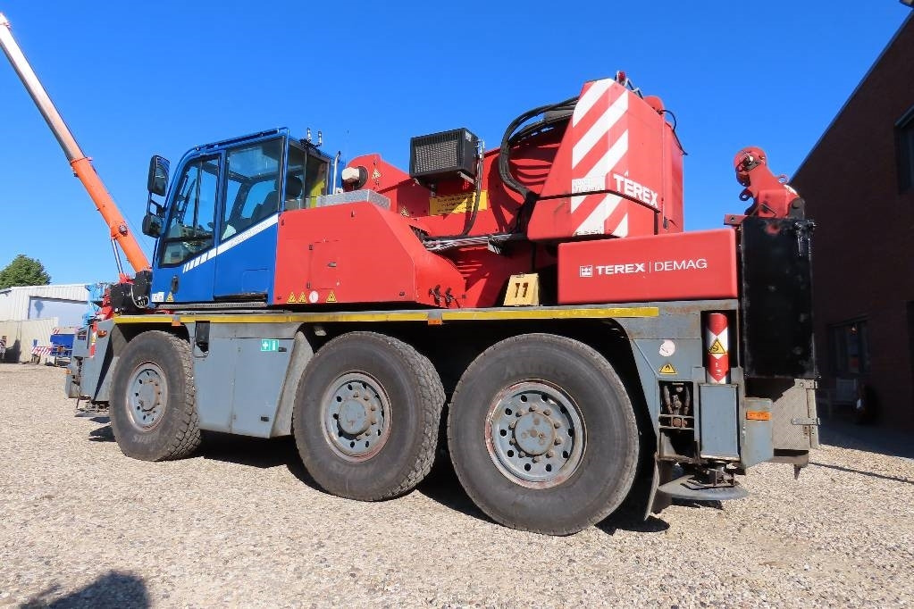 Terex Demag AC 40 City - Avtodvigalo za vse namene: slika 4 Terex Demag AC 40 City - Avtodvigalo za vse namene: slika 4