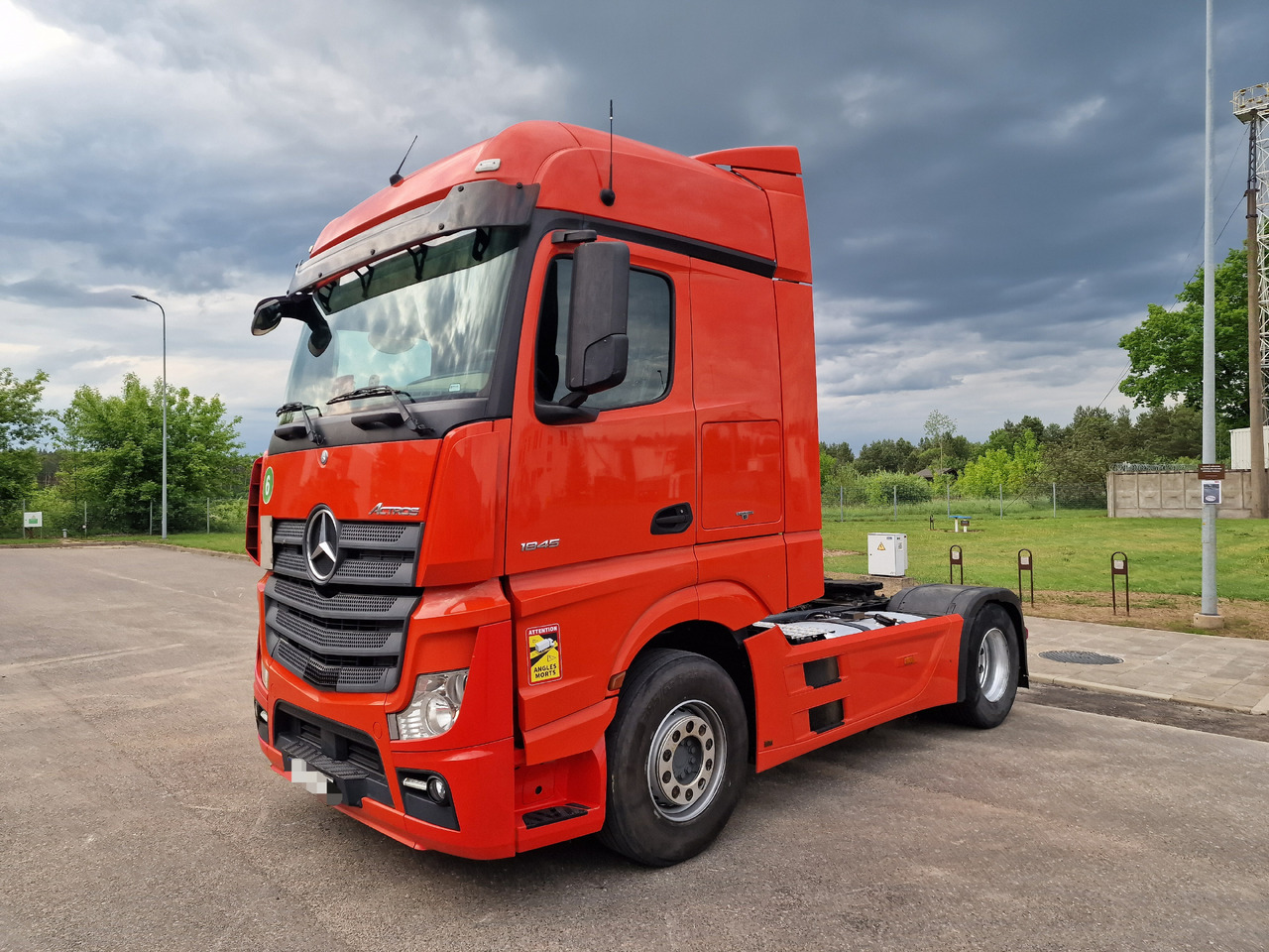 MERCEDES-BENZ Actros 1845 Retarder - Vlačilec: slika 1 MERCEDES-BENZ Actros 1845 Retarder - Vlačilec: slika 1