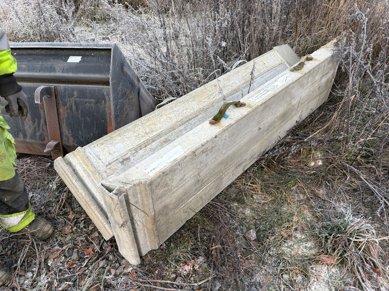 Aliec - Gradbena oprema: slika 1 Aliec - Gradbena oprema: slika 1