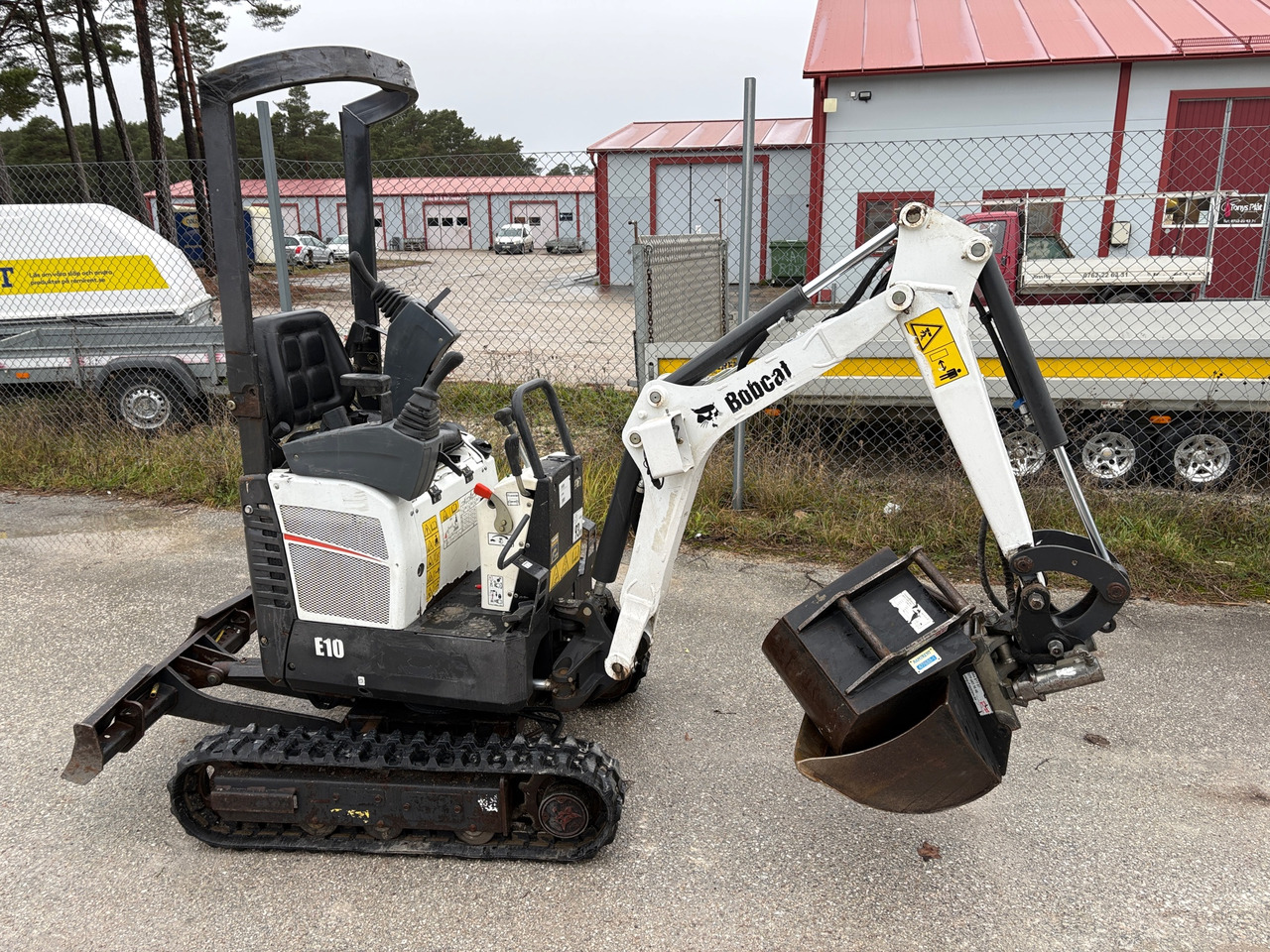 Bobcat E10 - Bager: slika 1 Bobcat E10 - Bager: slika 1