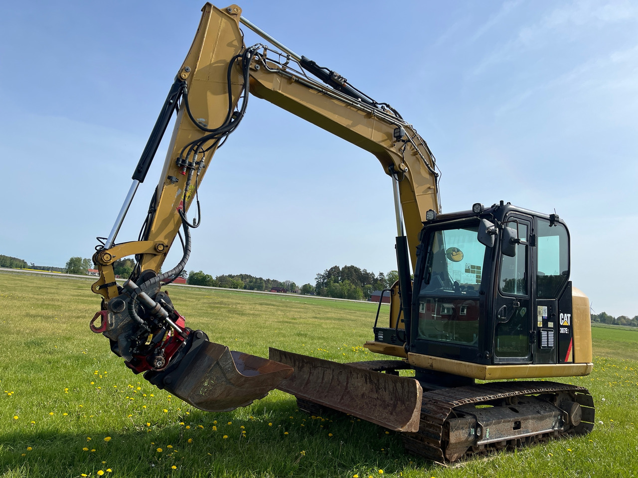 CAT 307 E2 - Bager: slika 1 CAT 307 E2 - Bager: slika 1