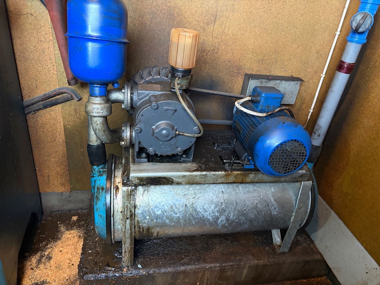 DeLaval VP76 - Oprema za živino: slika 1 DeLaval VP76 - Oprema za živino: slika 1