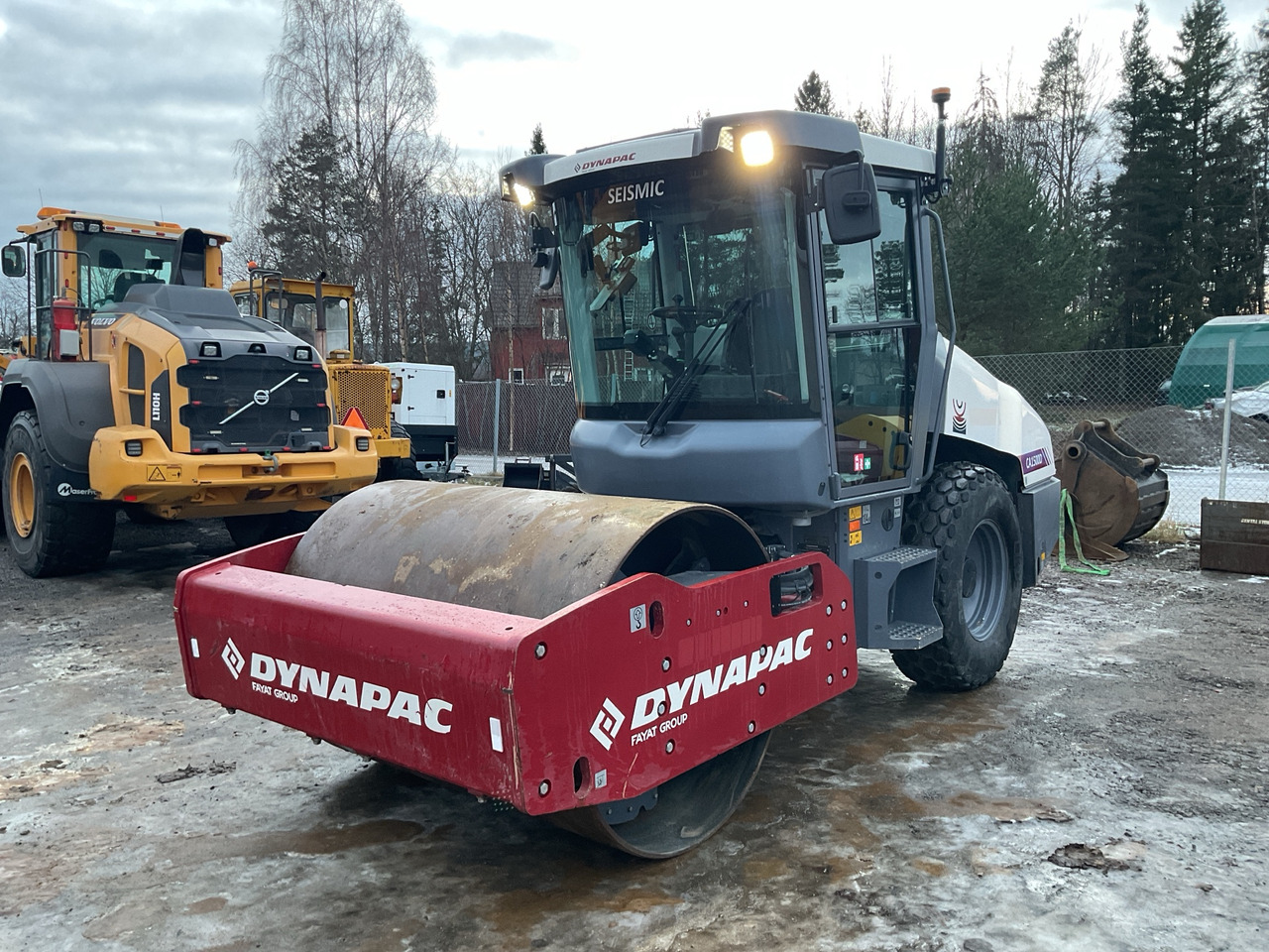 Dynapack CA1500D - Kompaktor: slika 1 Dynapack CA1500D - Kompaktor: slika 1